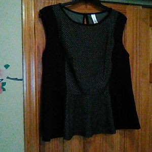 Peplum top NWOT